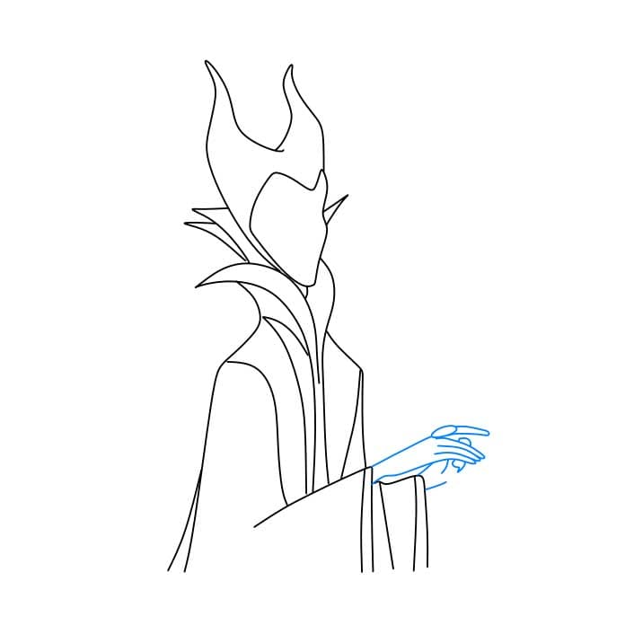 Hướng dẫn cách vẽ Maleficent - Bước 4