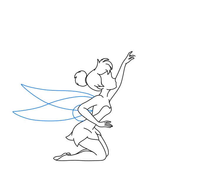 Hướng dẫn vẽ Tinkerbell đơn giản và đẹp cho bé - Bước 7
